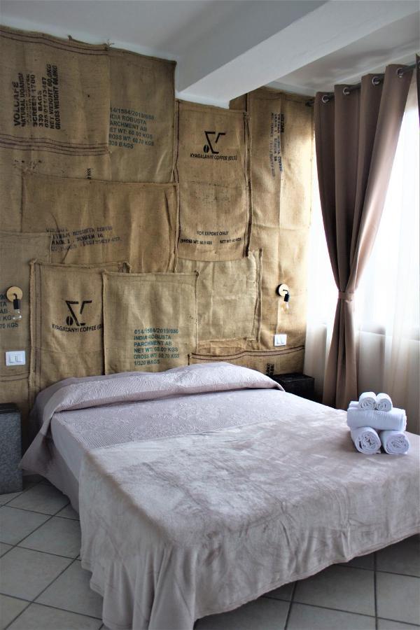 1928 Guest House Pogno Екстер'єр фото